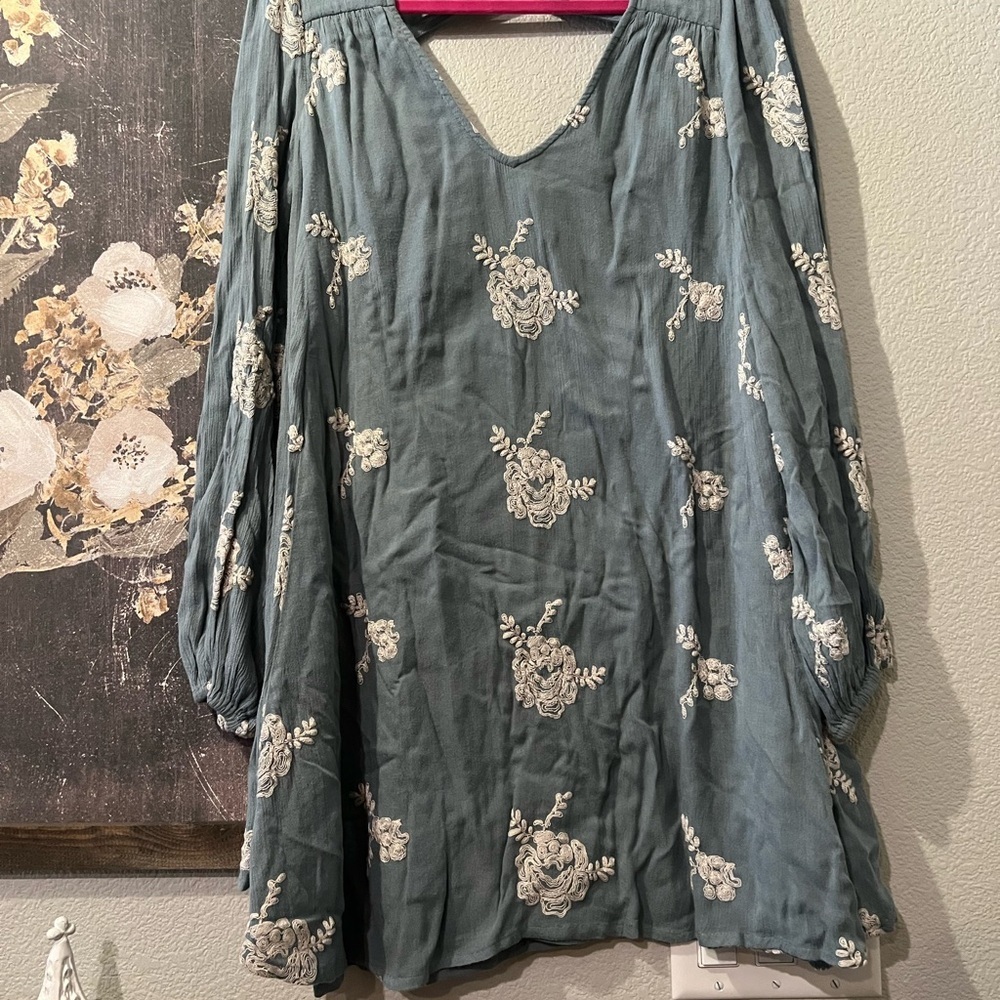 Free People Floral Embroidered dress